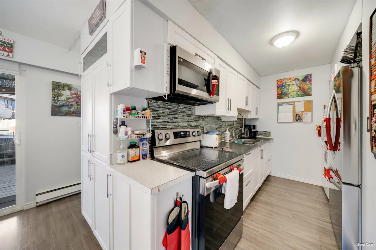 Pantry Photo of 11491 Seabrook Crescent, Richmond, BC