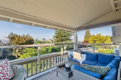 1 244 E 5th Street, North Vancouver, BC, North Vancouver — Townhouse for sale