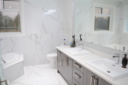 Mudroom Photo of 14548 110a Avenue, Surrey, BC