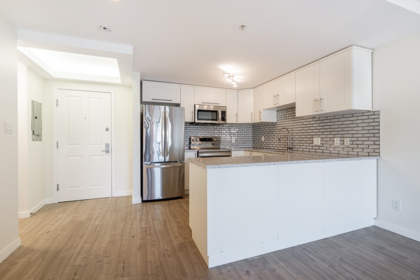 A307 2099 Lougheed Highway, Port Coquitlam, BC, Port Coquitlam — Apartment/Condo for sale
