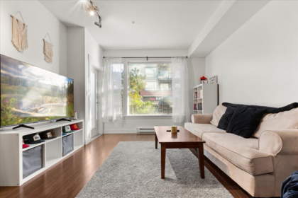 105 33539 Holland Avenue, Abbotsford, BC