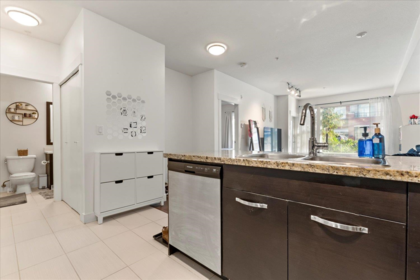 Primary Bedroom Photo of 105 33539 Holland Avenue, Abbotsford, BC