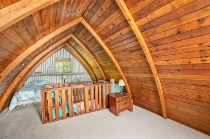 Entry Foyer Photo of DL 219 Cascade Bay, Harrison Hot Springs, BC