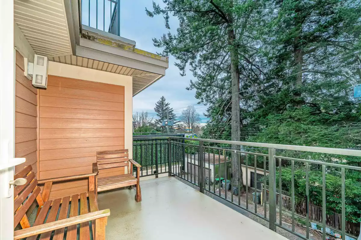 Guest Bathroom Photo of 311 5555 Dunbar Street, Vancouver, BC