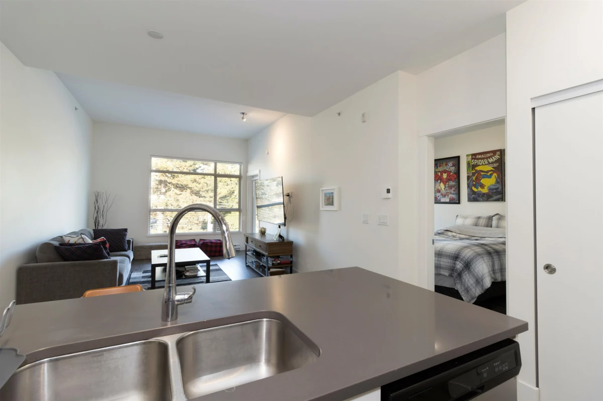 Primary Bedroom Photo of 407 2436 Kelly Avenue, Port Coquitlam, BC