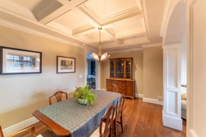 Kitchen Island Photo of 3939 W 14th Avenue, Vancouver, BC