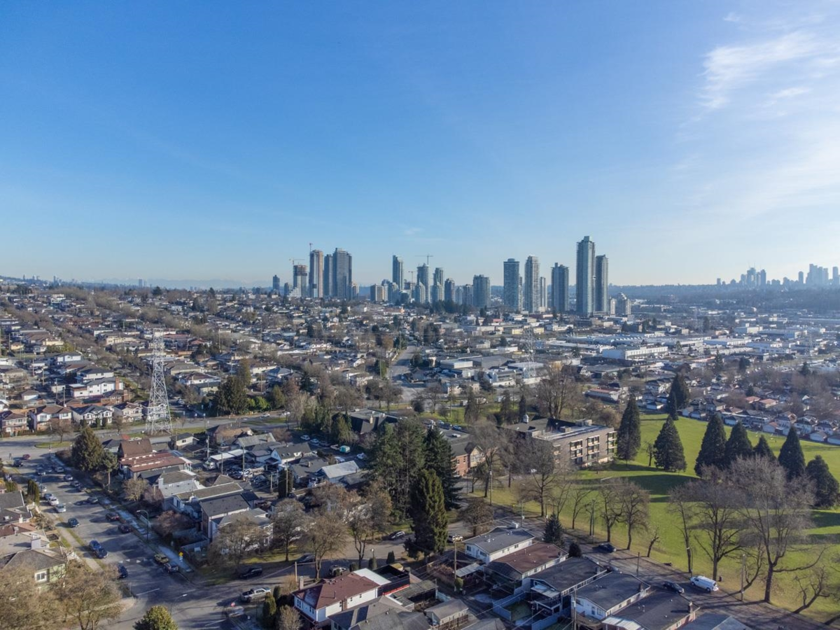 Street View Photo of 2 3547 E Georgia Street, Vancouver, BC