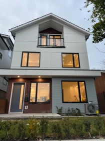 2 3547 E Georgia Street, Vancouver, BC, Vancouver — Half Duplex for sale