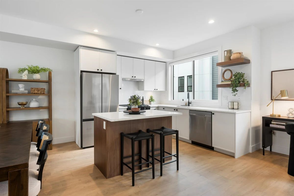 Dining Area Photo of 8 12635 63 Avenue, Surrey, BC