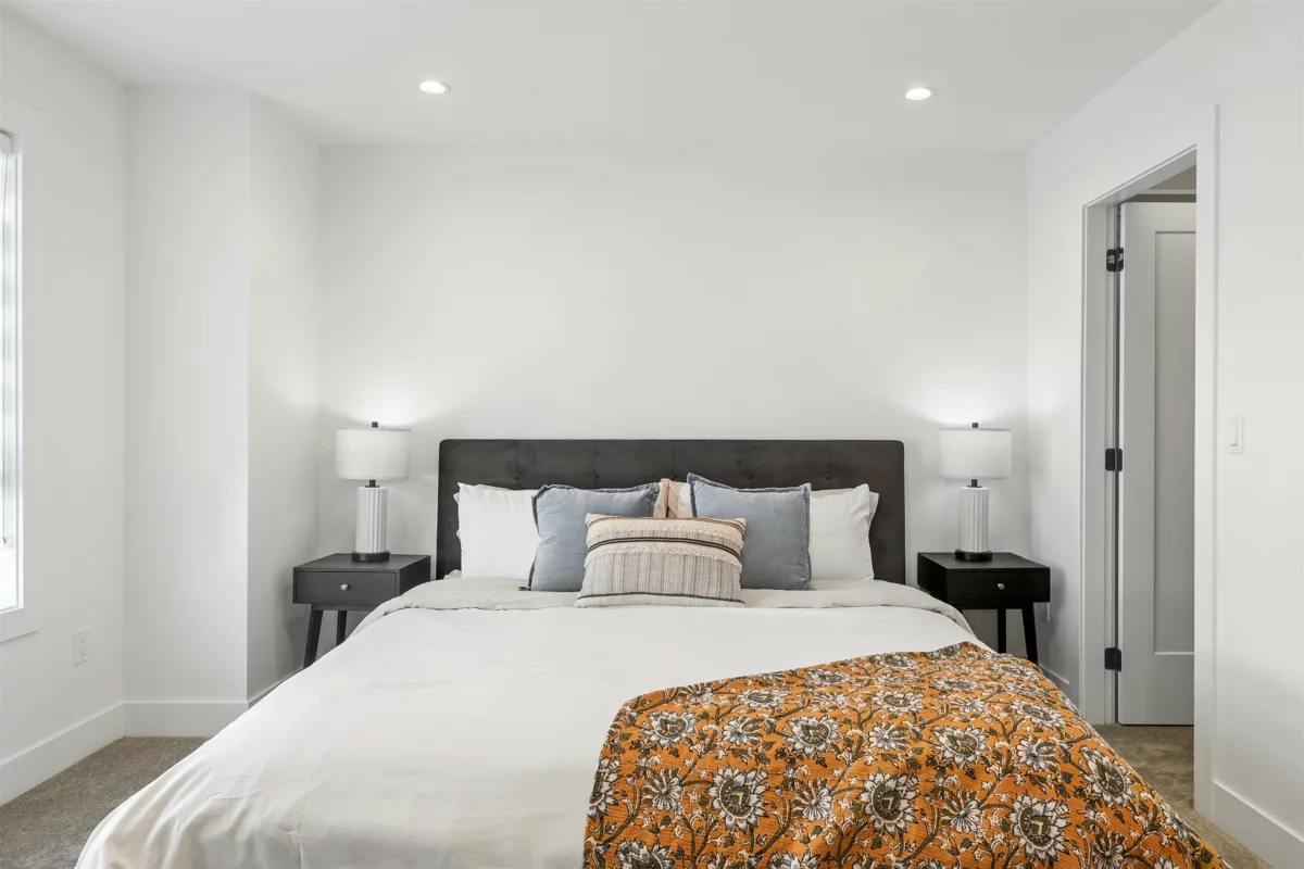 Guest Bathroom Photo of 8 12635 63 Avenue, Surrey, BC