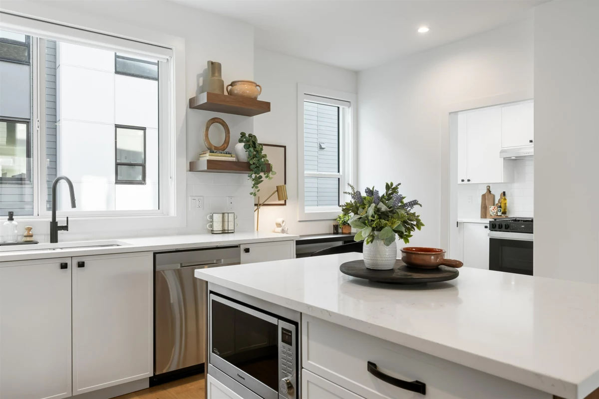 Living Room Photo of 8 12635 63 Avenue, Surrey, BC