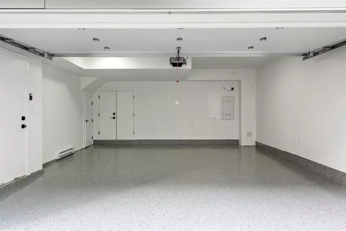 Outdoor Kitchen Photo of 8 12635 63 Avenue, Surrey, BC