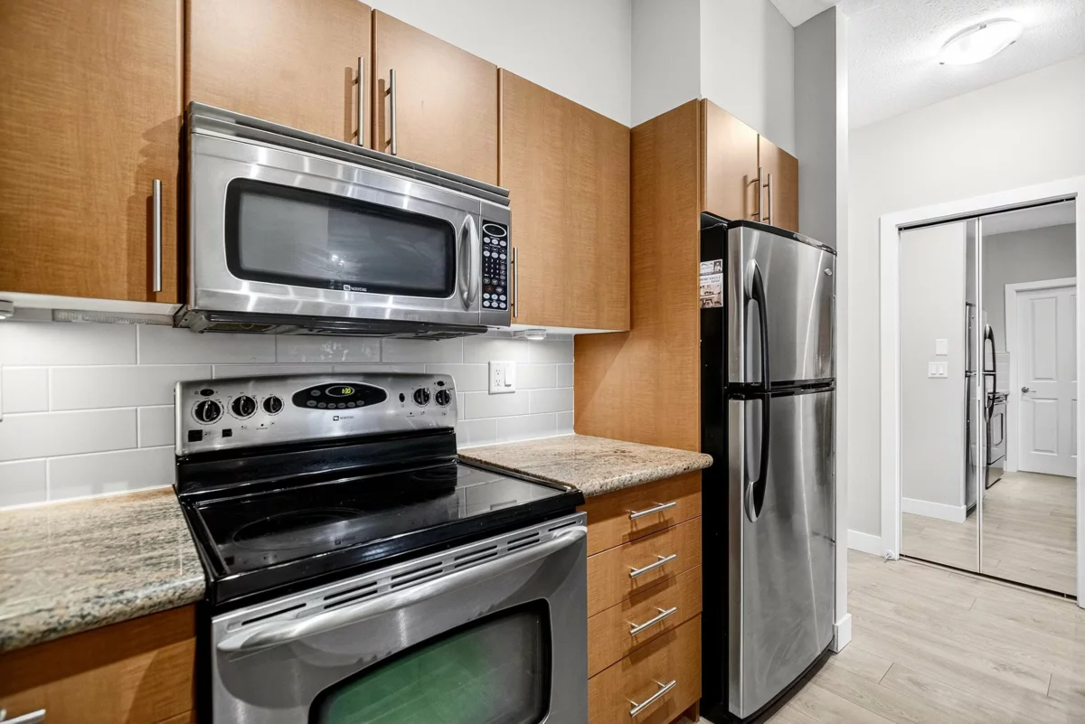 Kitchen Photo of 311 2478 Shaughnessy Street, Port Coquitlam, BC