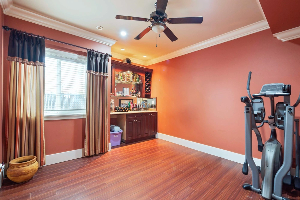 Guest Bathroom Photo of 2898 Station Road, Abbotsford, BC