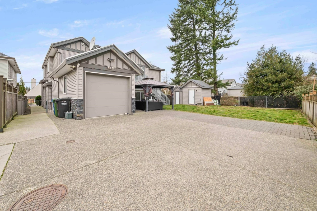 Outdoor Kitchen Photo of 2898 Station Road, Abbotsford, BC