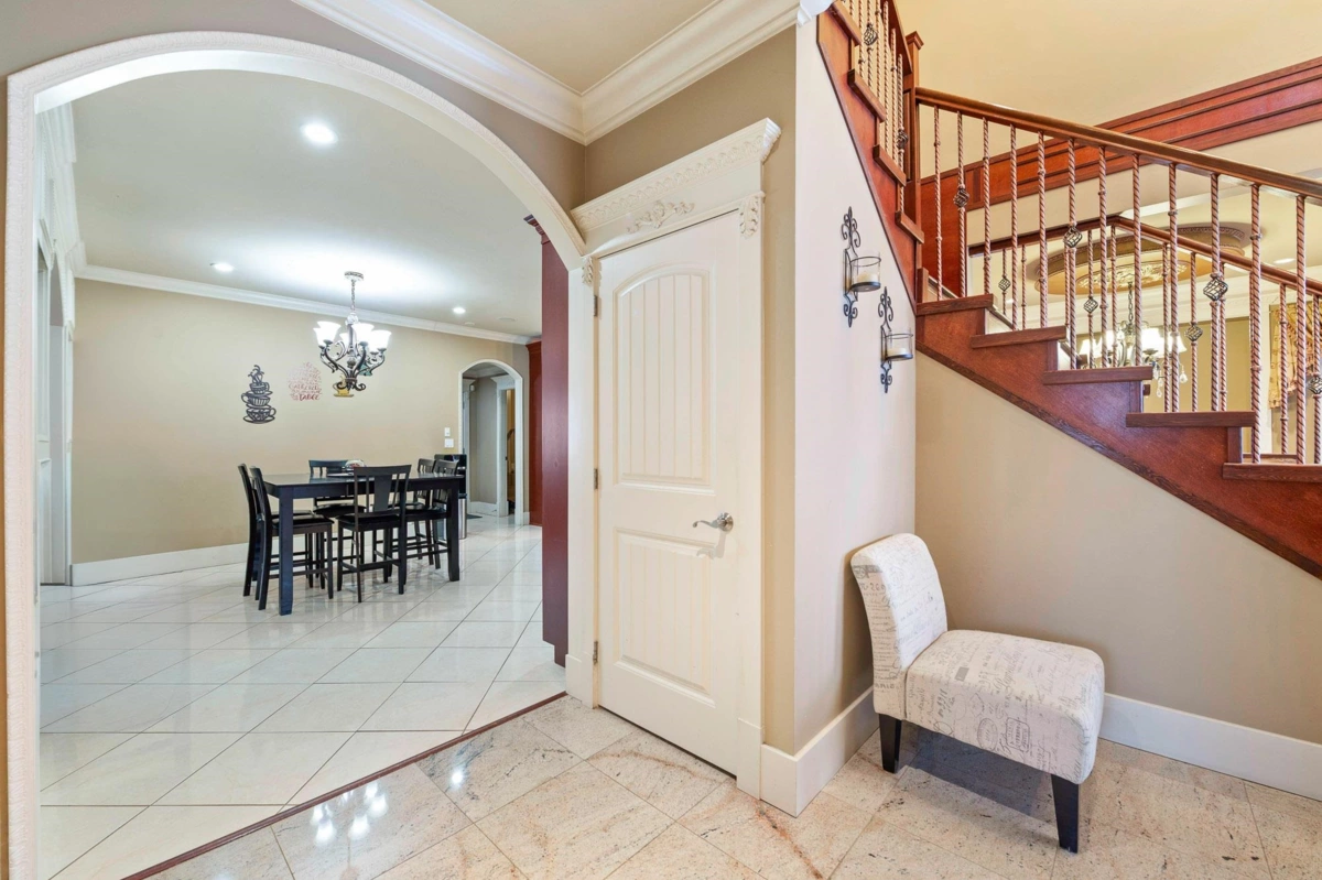 Powder Room Photo of 2898 Station Road, Abbotsford, BC