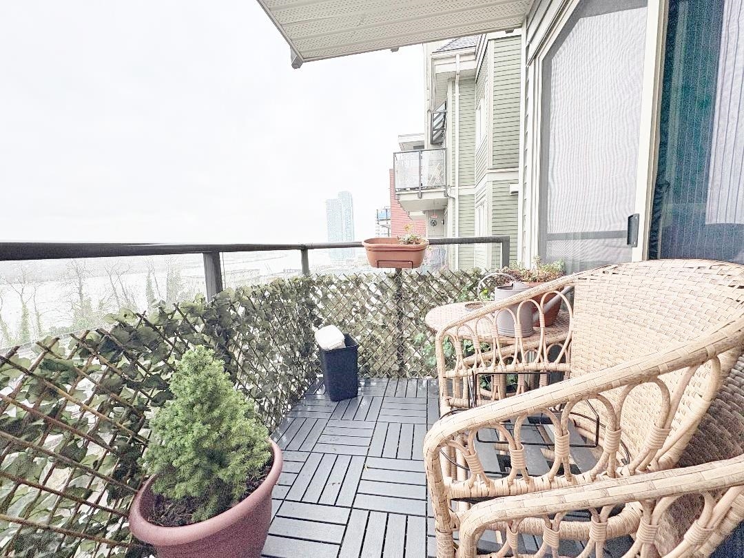 Laundry Room Photo of 307 210 Carnarvon Street, New Westminster, BC