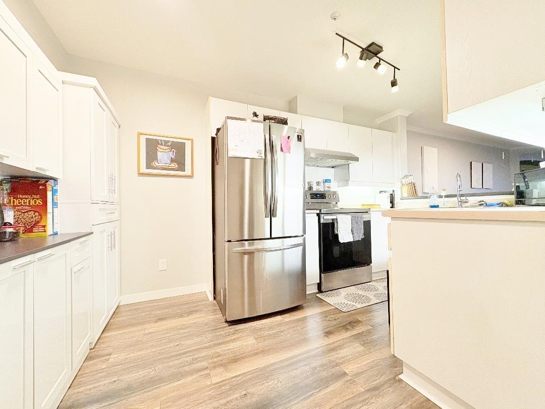 Primary Bedroom Photo of 307 210 Carnarvon Street, New Westminster, BC