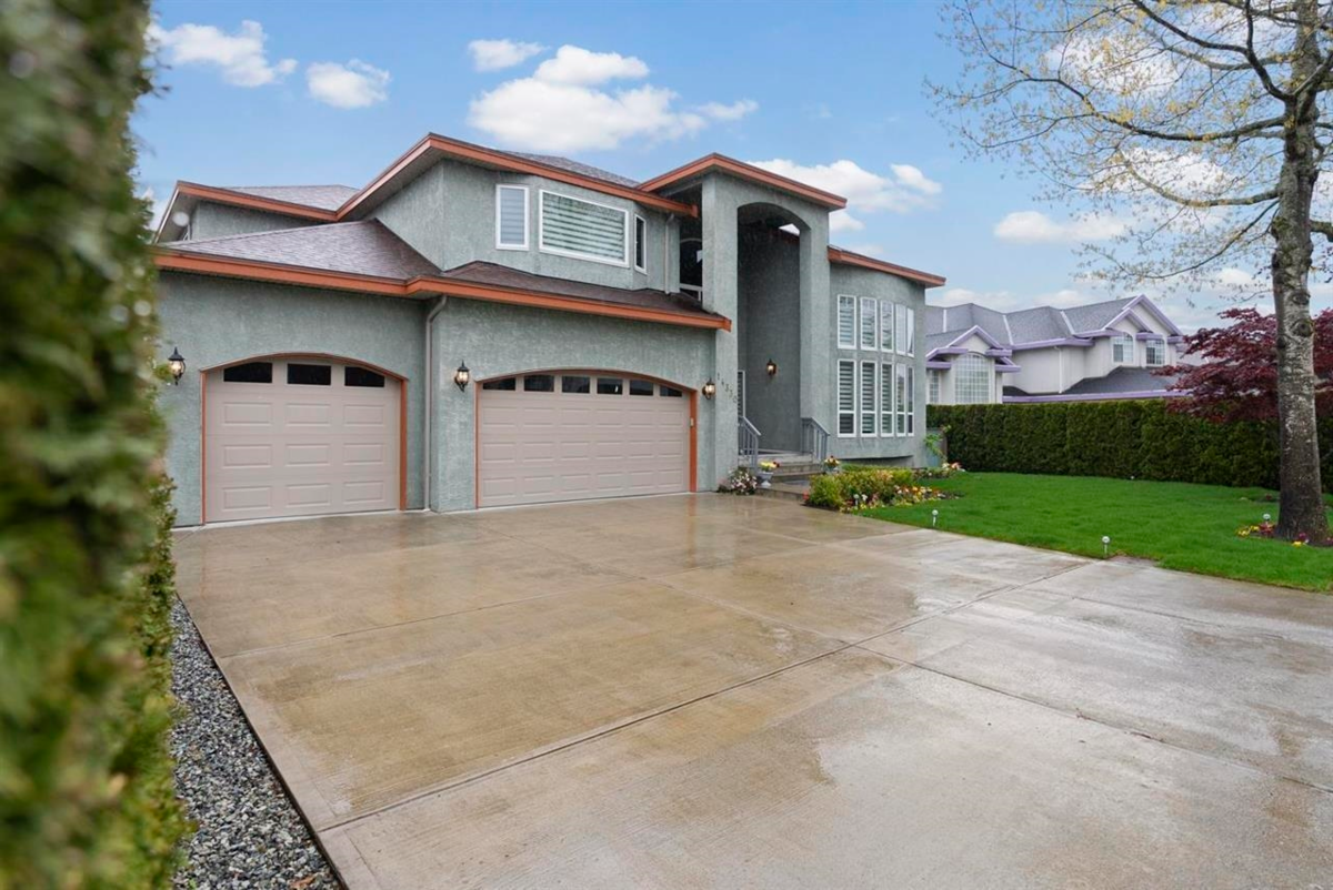 Exterior Front Photo of 14330 82 Avenue, Surrey, BC