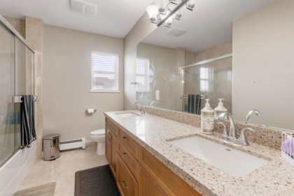Hot Tub / Spa Photo of 14330 82 Avenue, Surrey, BC