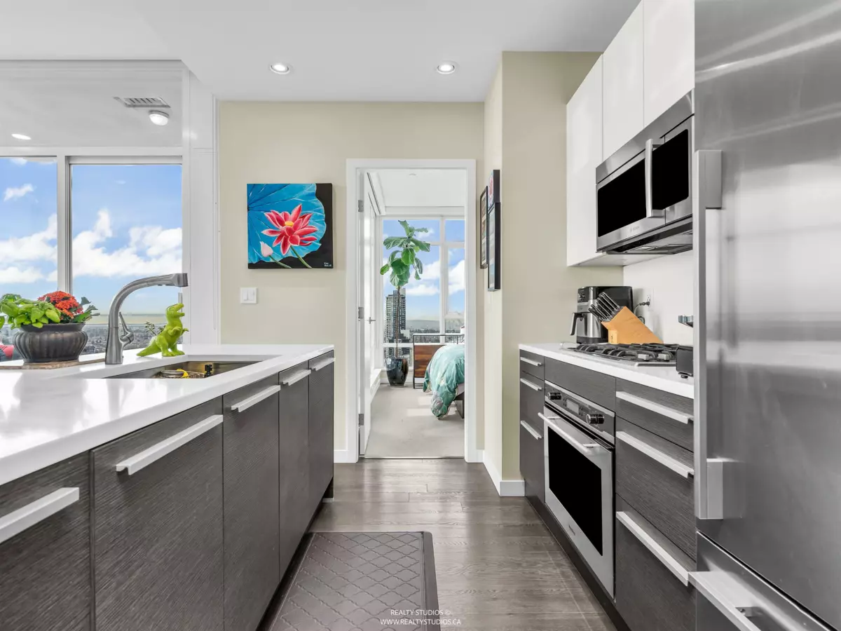Pantry Photo of 4601 4485 Skyline Drive, Burnaby, BC