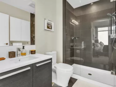 Laundry Room Photo of 4601 4485 Skyline Drive, Burnaby, BC