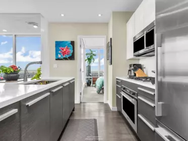 Pantry Photo of 4601 4485 Skyline Drive, Burnaby, BC
