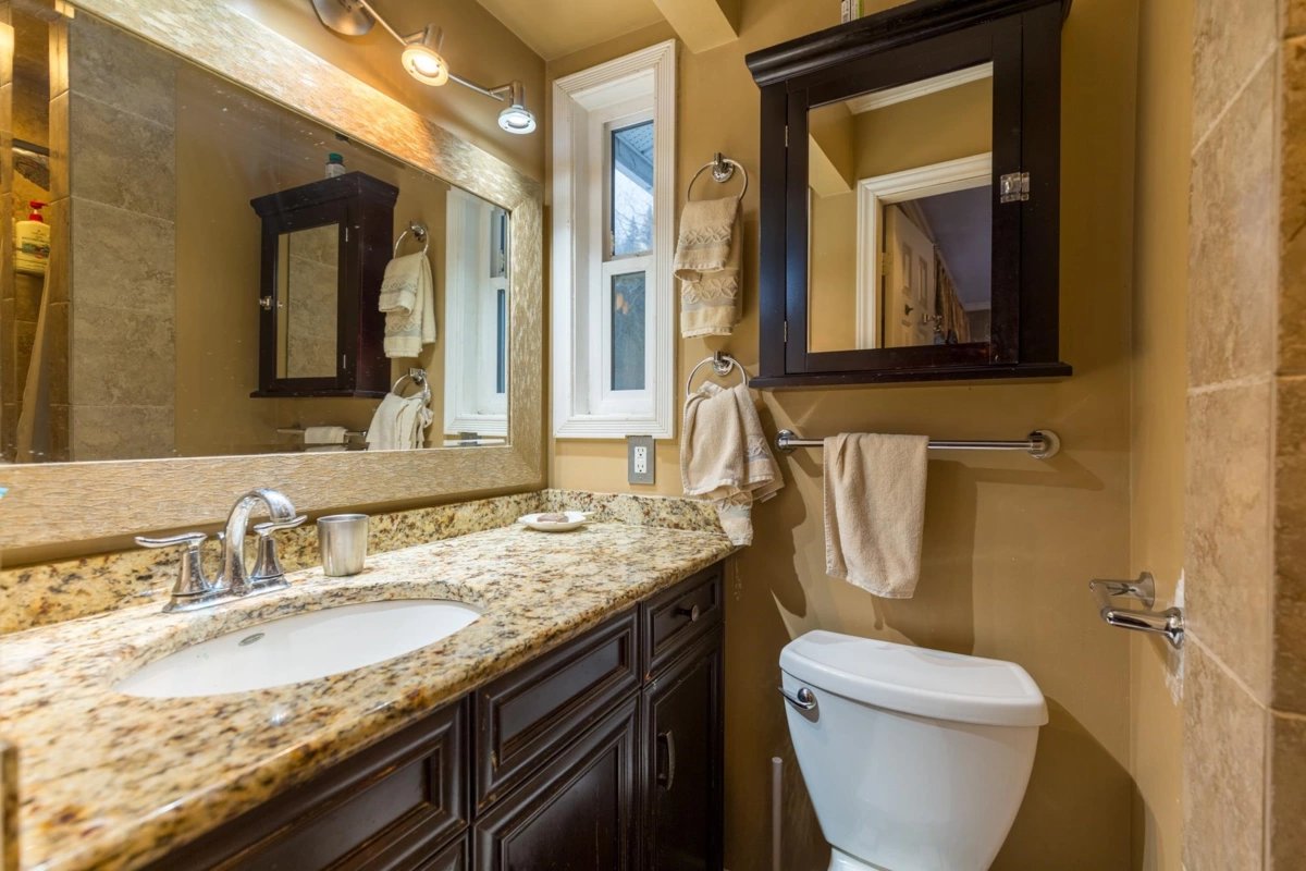 Guest Bathroom Photo of 3996 Eckert Street, Yarrow, BC