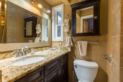 Guest Bathroom Photo of 3996 Eckert Street, Yarrow, BC