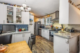 18 3942 Columbia Valley Road, Cultus Lake, BC