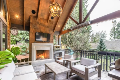 Basement Recreation Room Photo of 2615 Dogwood Drive, Surrey, BC