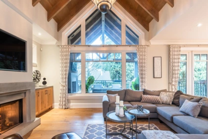 Breakfast Nook Photo of 2615 Dogwood Drive, Surrey, BC