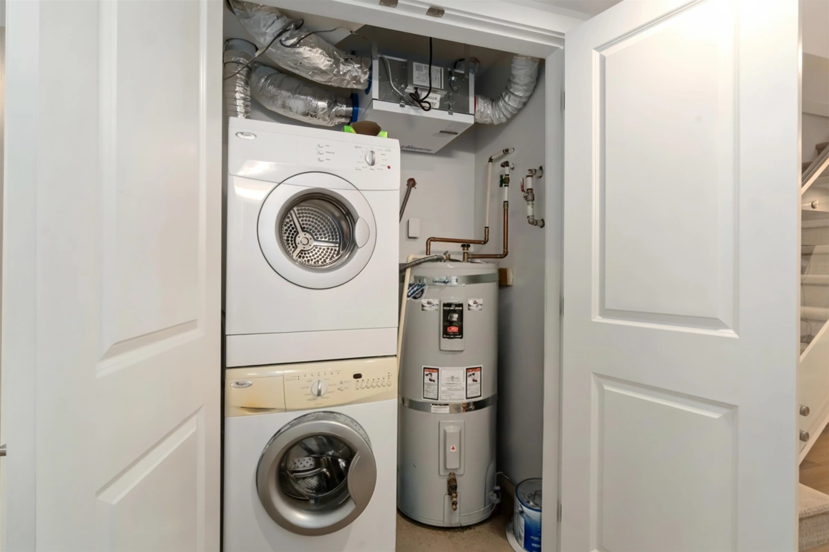 Backyard Photo of 3623 Rae Avenue, Vancouver, BC