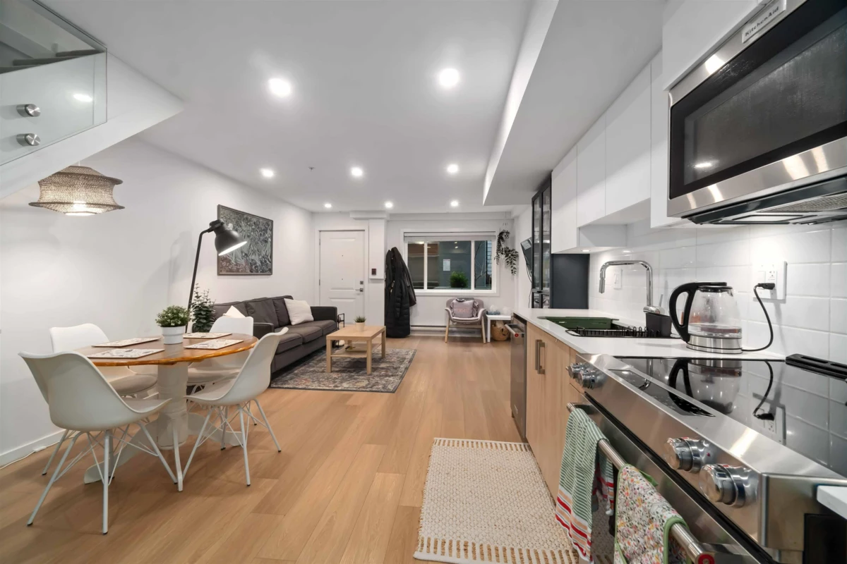 Primary Bathroom Photo of 3623 Rae Avenue, Vancouver, BC