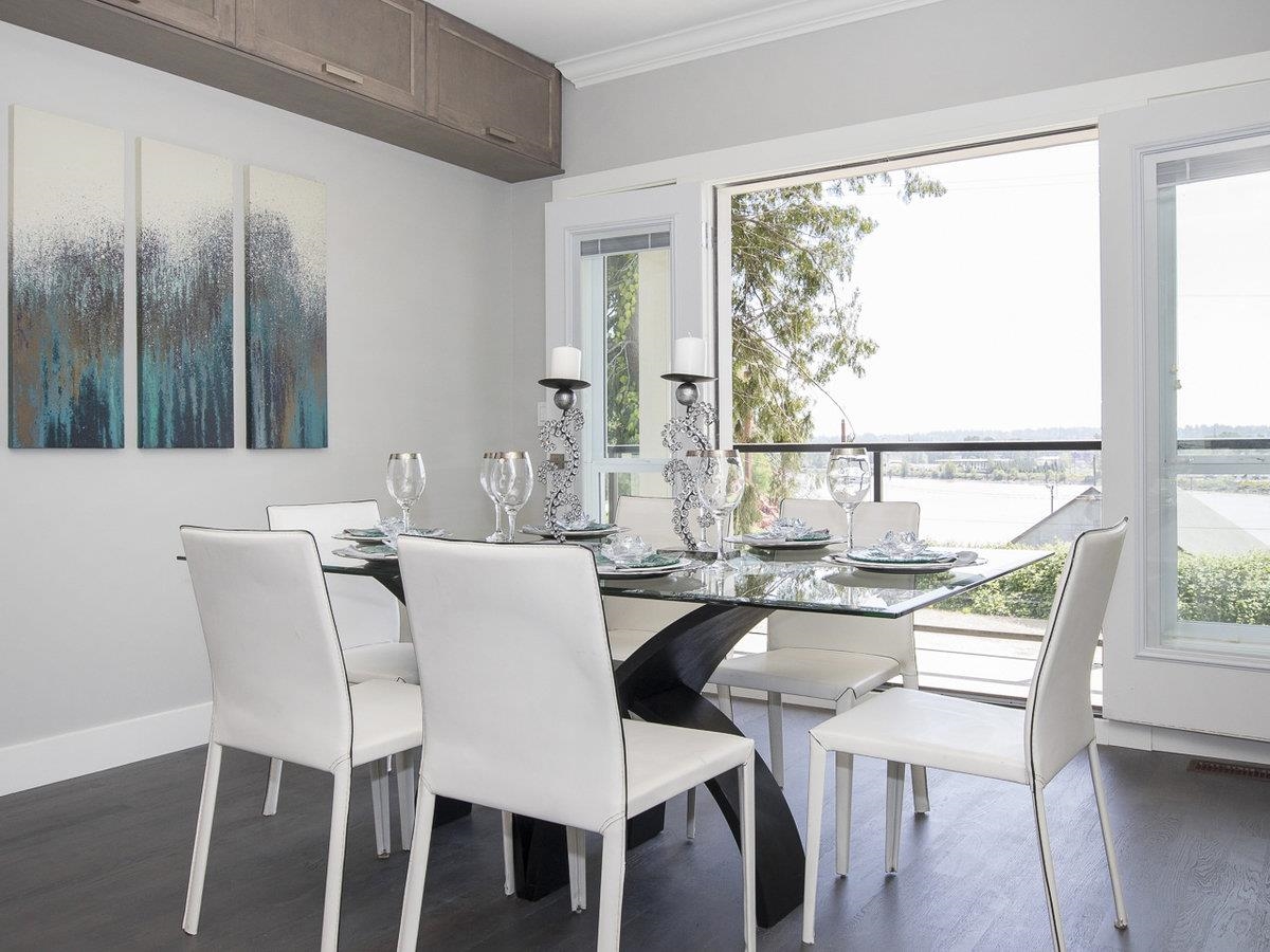 Family Room Photo of 1927 River Drive, New Westminster, BC