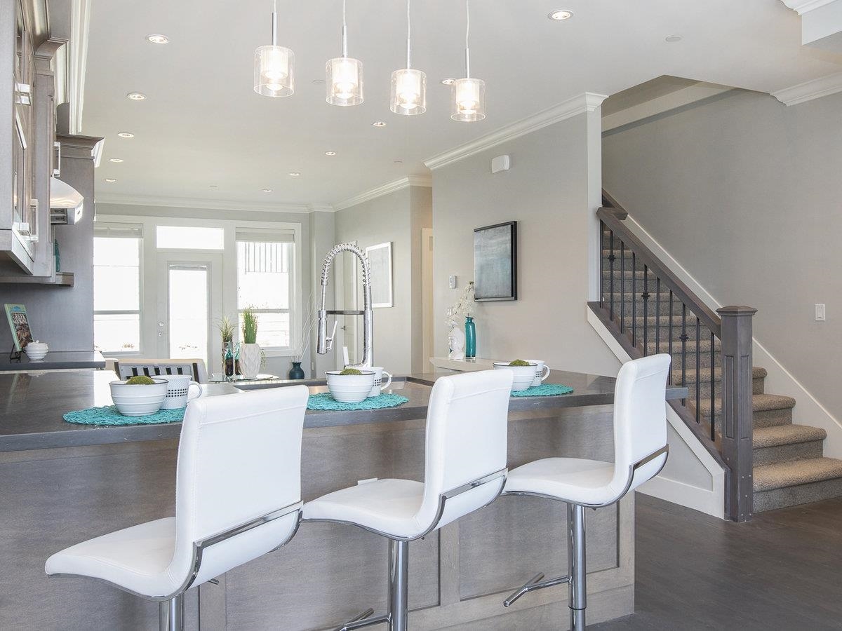Kitchen Photo of 1927 River Drive, New Westminster, BC