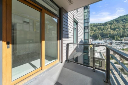 Loft / Bonus Room Photo of 404 6699 Nelson Avenue, West Vancouver, BC