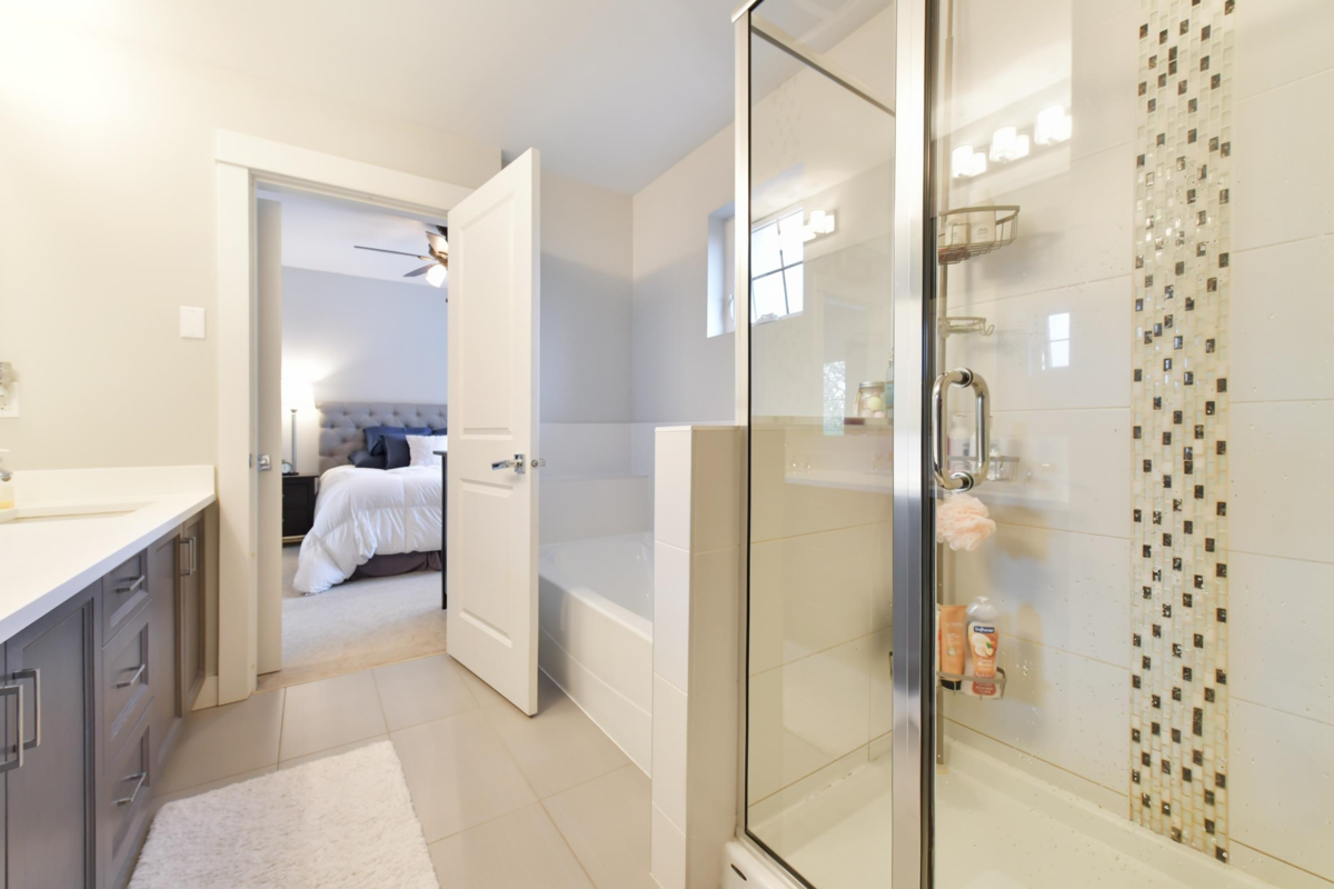 Bedroom 3 Photo of 17 3303 Rosemary Heights Crescent, Surrey, BC