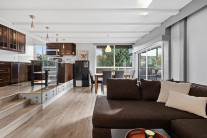 201 341 Mahon Avenue, North Vancouver, BC