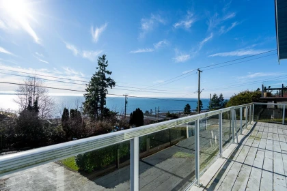 14815 Hardie Avenue, White Rock, BC, White Rock — Single Family Residence for sale