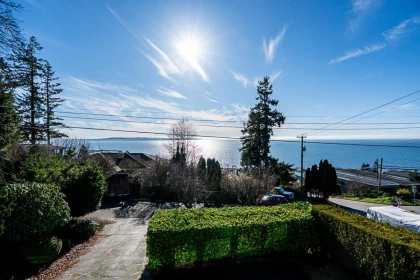 14815 Hardie Avenue, White Rock, BC, White Rock — Single Family Residence for sale