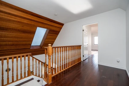 Hallway Photo of 14815 Hardie Avenue, White Rock, BC