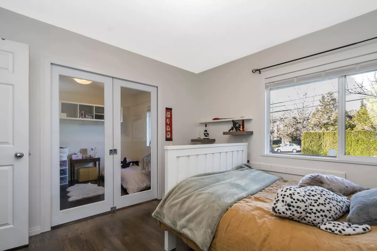 Bedroom 2 Photo of 14780 32 Avenue, Surrey, BC