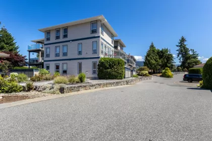 Fitness Center Photo Near 106 5768 Marine Way, Sechelt, BC