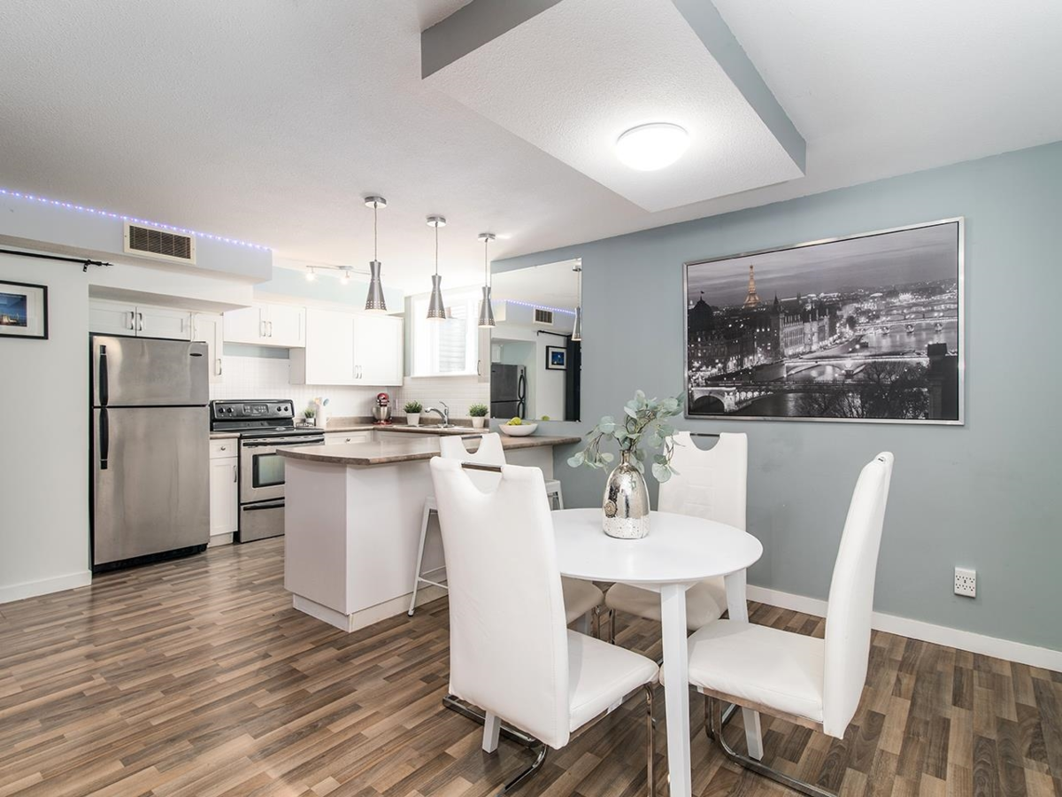 Entry Foyer Photo of 14579 33b Avenue, Surrey, BC
