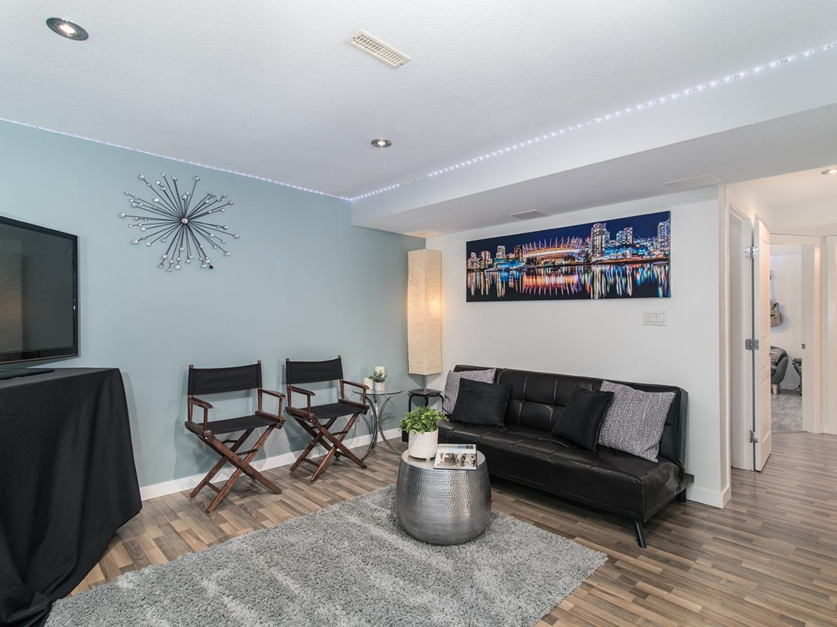 Garage Interior Photo of 14579 33b Avenue, Surrey, BC