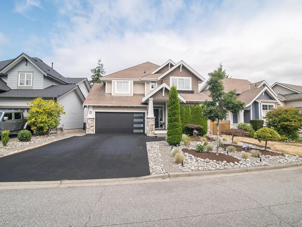Garden / Landscaping Photo of 14579 33b Avenue, Surrey, BC