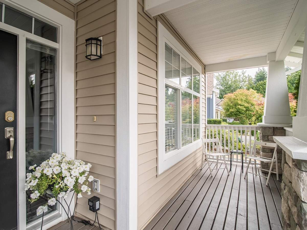 Outdoor Kitchen Photo of 14579 33b Avenue, Surrey, BC
