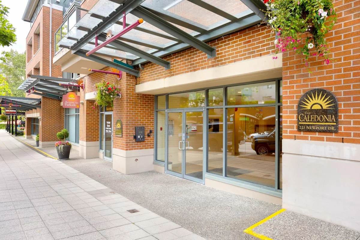 Garage Interior Photo of 404 225 Newport Drive, Port Moody, BC