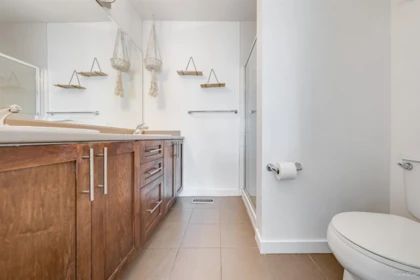 Guest Bathroom Photo of 31 6635 192 Street, Surrey, BC
